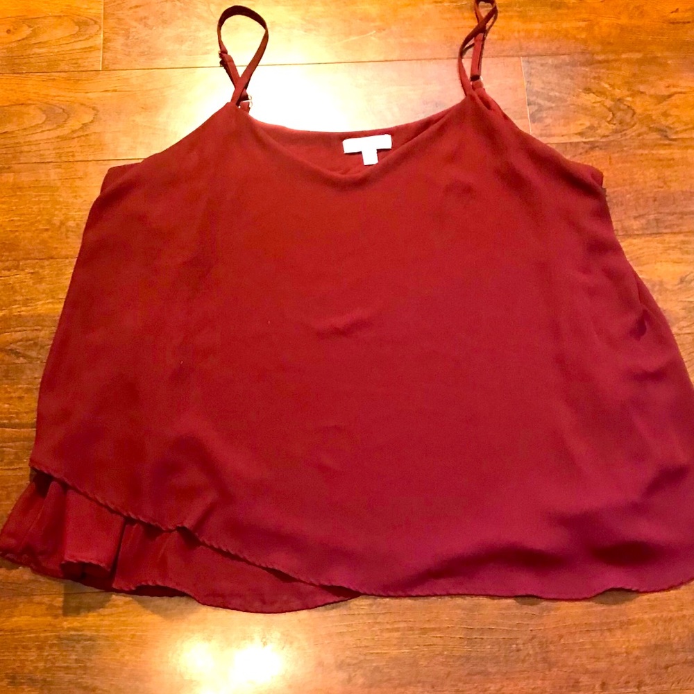 Burgundy tank ☀️